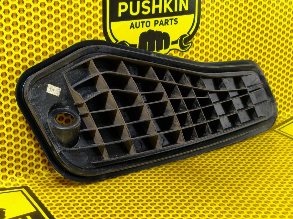 Накладка на дверь задняя левая Octavia 2013 A7 CJSA