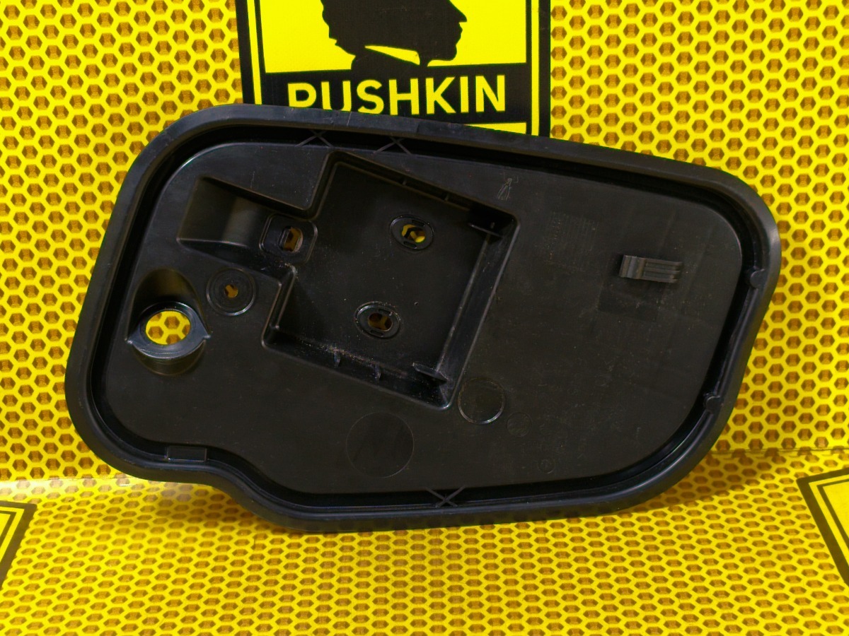 Накладка на дверь передняя левая Skoda Octavia 2013 A7 CJSA 5E0837915A Б/У