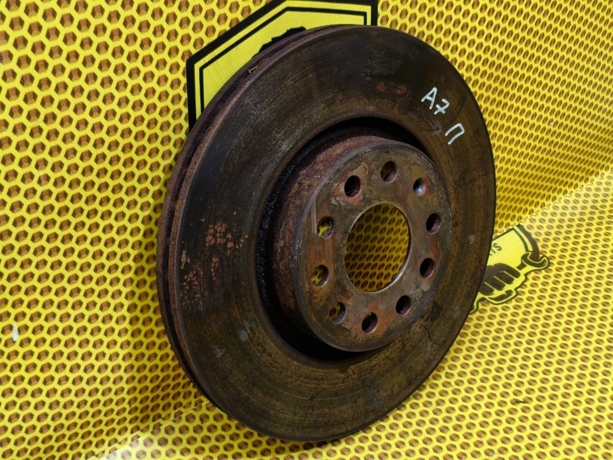 Диск тормозной передний правый Octavia 2014 A7 CJSA