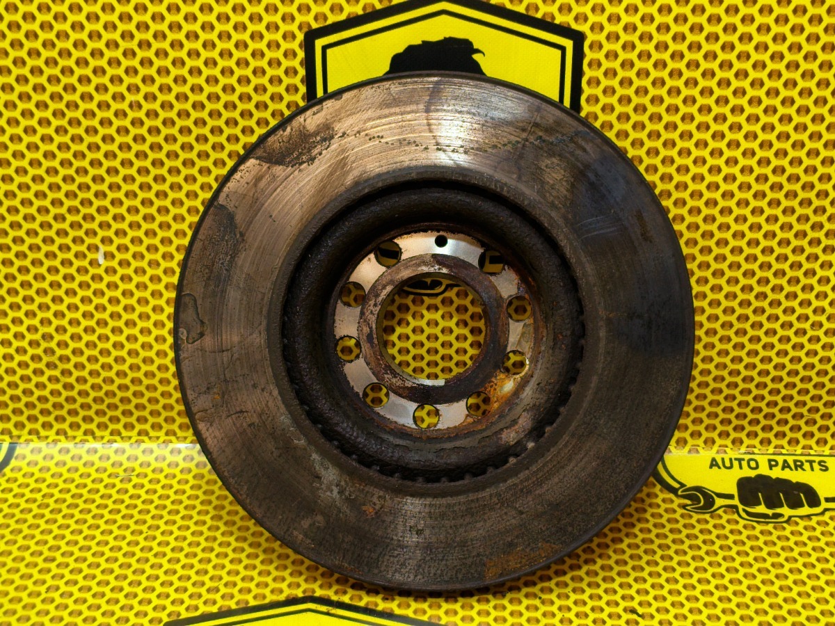 Диск тормозной передний правый Octavia 2014 A7 CJSA