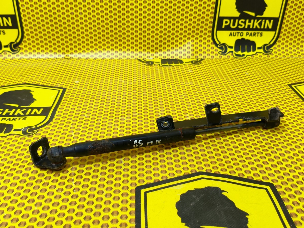 Амортизатор капота правый Hyundai Creta 2019 GS G4FG 014477410 Б/У