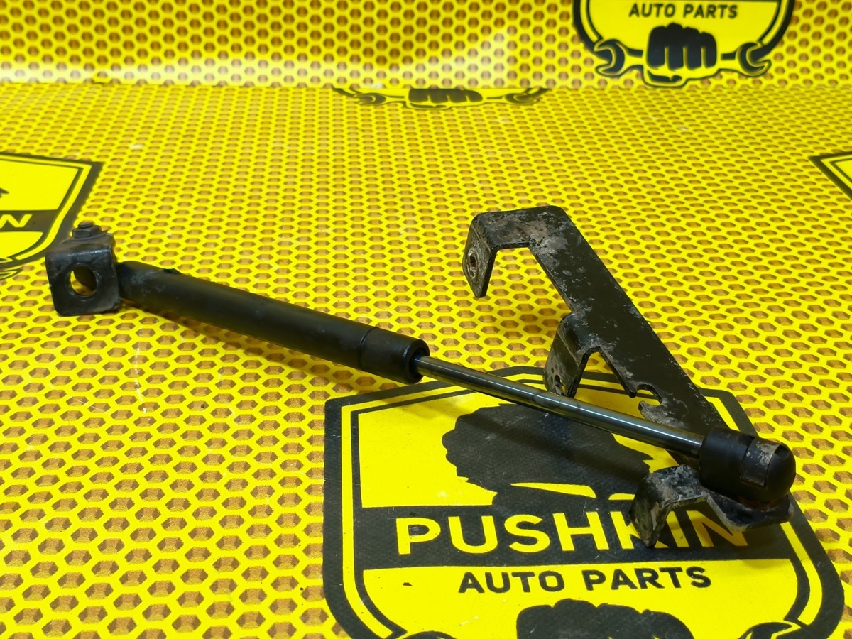 Амортизатор капота левый Creta 2019 GS G4FG