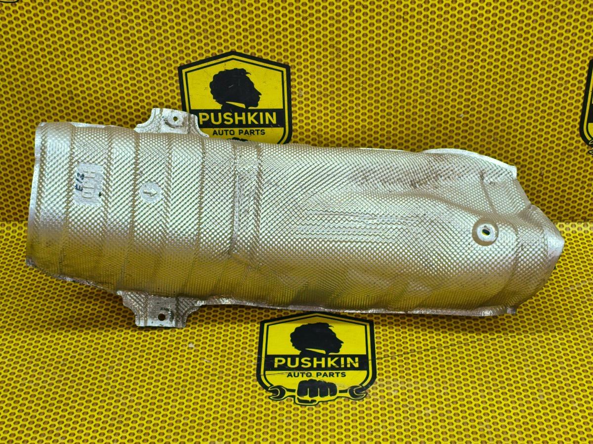 Экран тепловой Nissan Note 2018 E12 HR12DDR 747511HJ0A Б/У