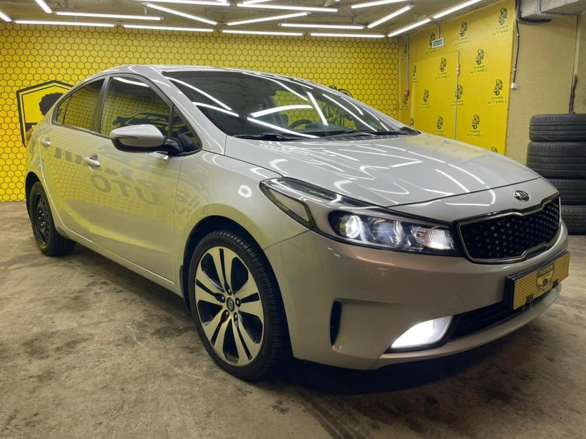 Автомобиль на запчасти Kia Cerato YD G4FG