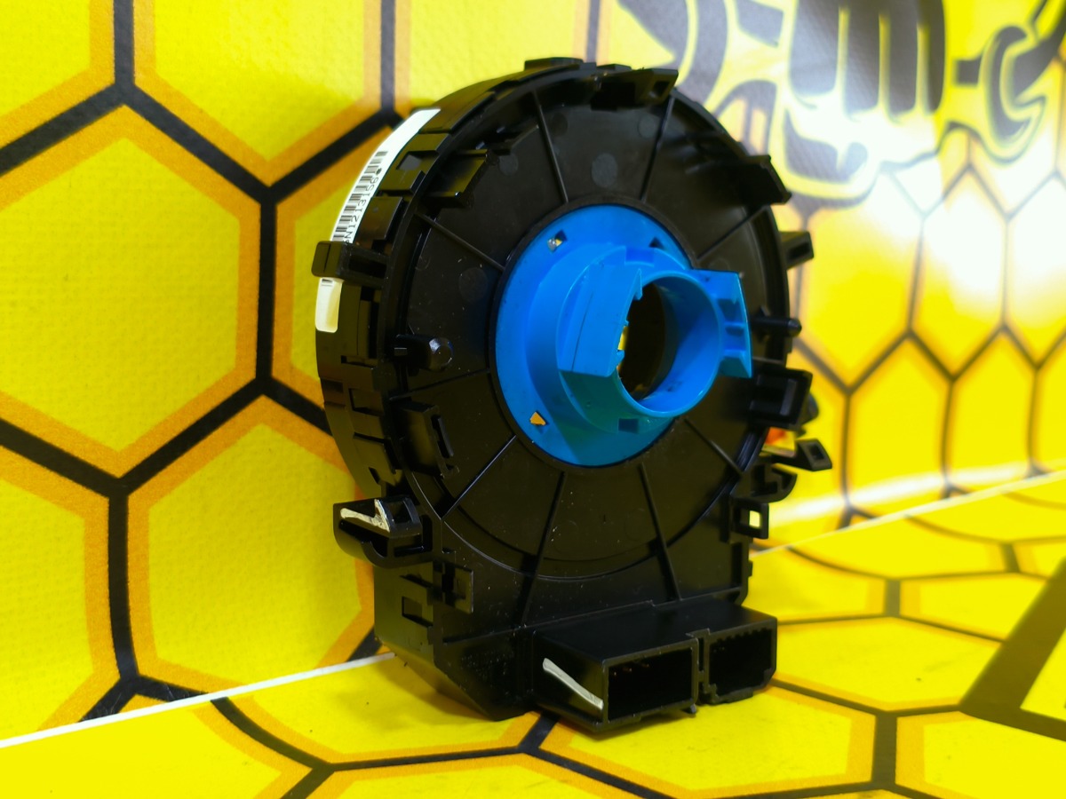 Шлейф подрулевой Hyundai Veloster FS G4FG