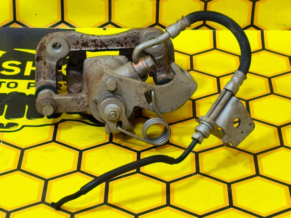 Суппорт задний правый Rio 2015 QB G4FC