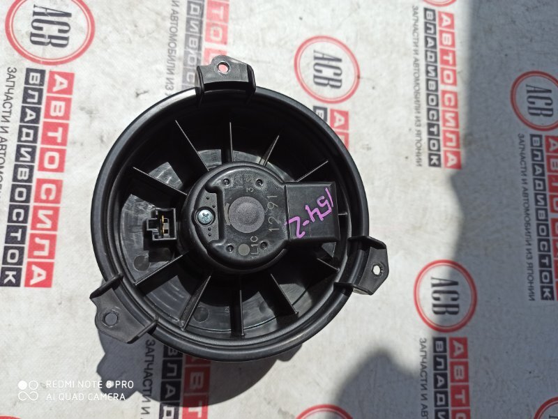 Мотор печки задний TOYOTA VOXY ZRR80 871032811 контрактная