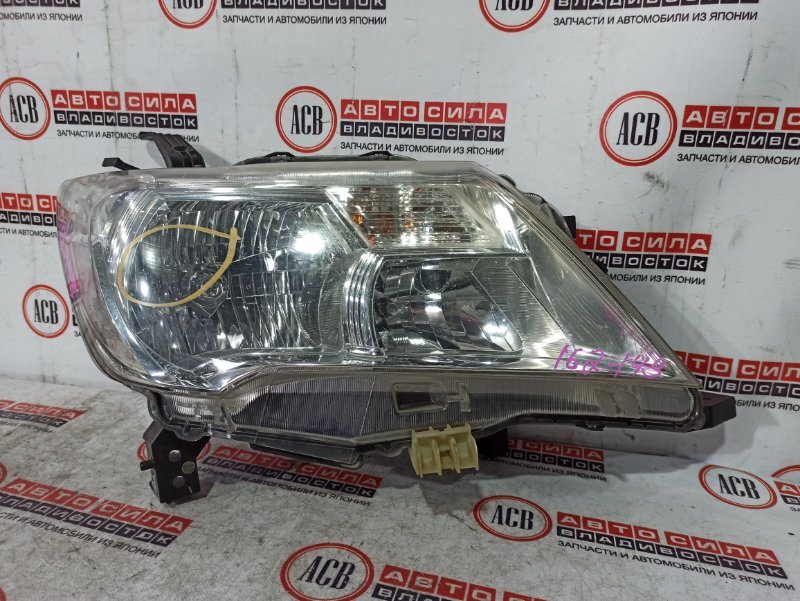 Фара правая NISSAN SERENA C26 260101VA0D контрактная