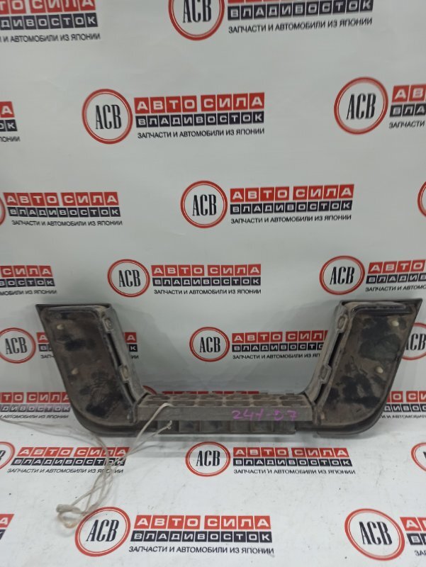 Подножка задняя MITSUBISHI CANTER FB50