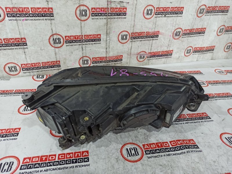 Фара левая GOLF 5G1