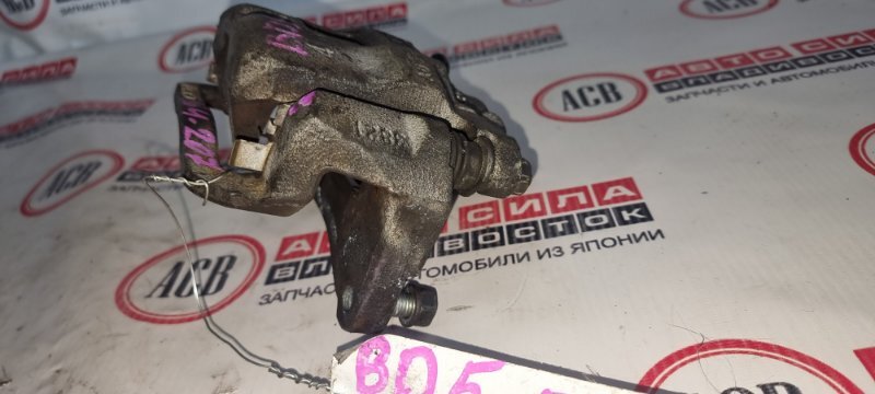 Суппорт передний левый LEGACY BD5