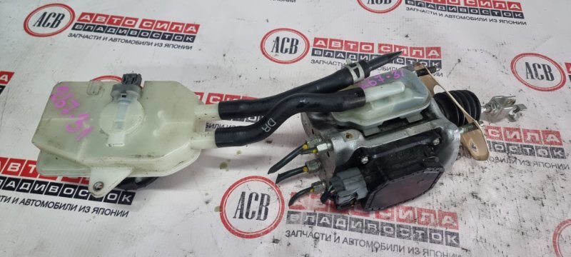 Главный тормозной цилиндр VEZEL RU3