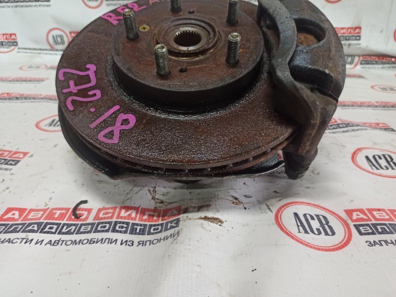 Ступица передняя правая HONDA STEPWGN RF2 B20B