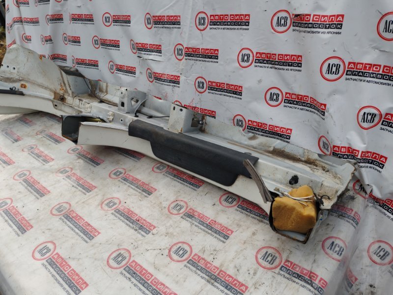 Порог кузова правый PROBOX NCP50 Порог кузова правый PROBOX NCP50