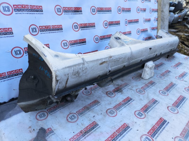 Порог кузова правый SPRINTER AE110