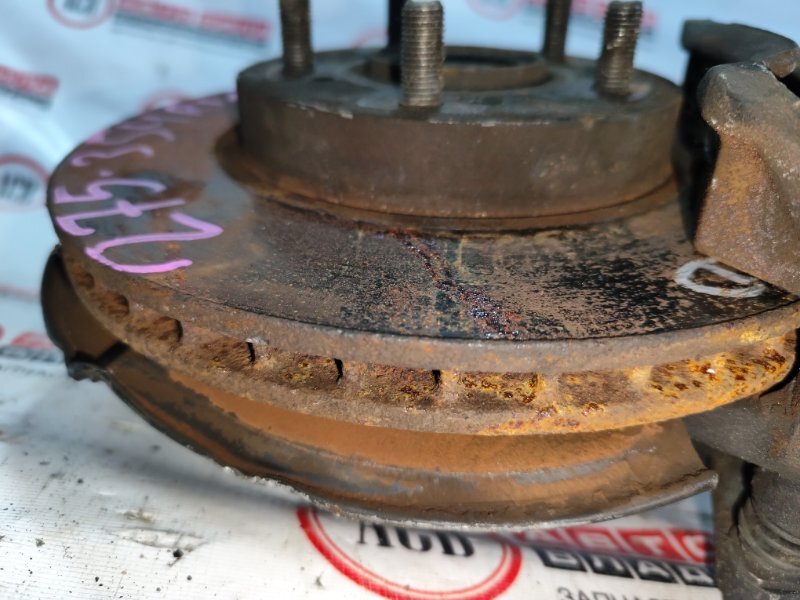 Ступица передняя правая STEPWGN RF1