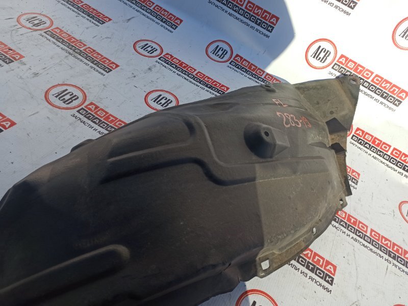 Подкрылок передний левый CAMRY GRACIA SXV20