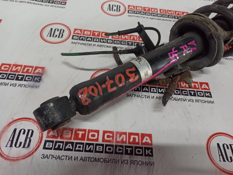 Стойка передняя левая FUGA Y51