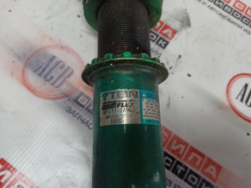 Стойка CROWN GRS184