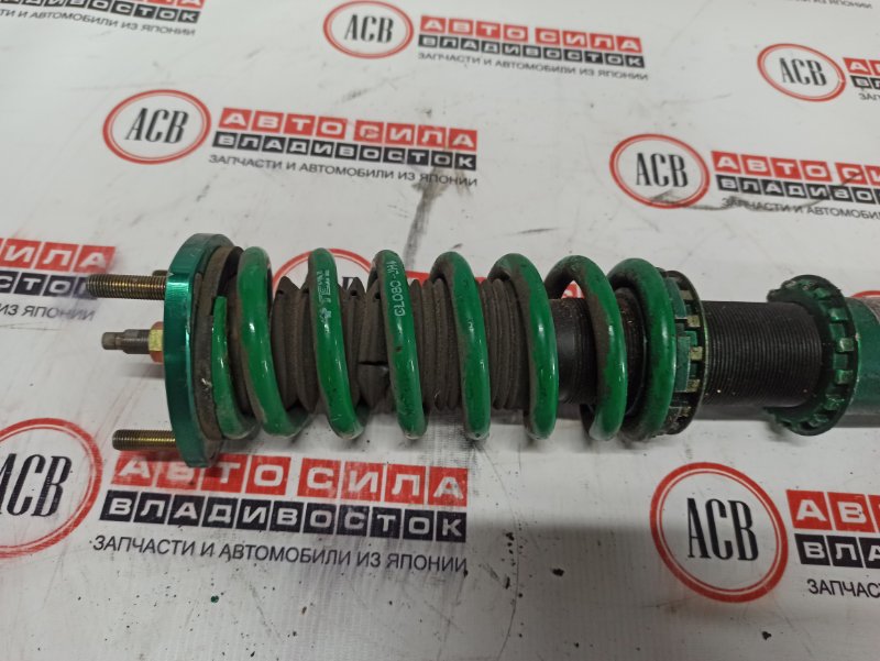 Стойка CROWN GRS184
