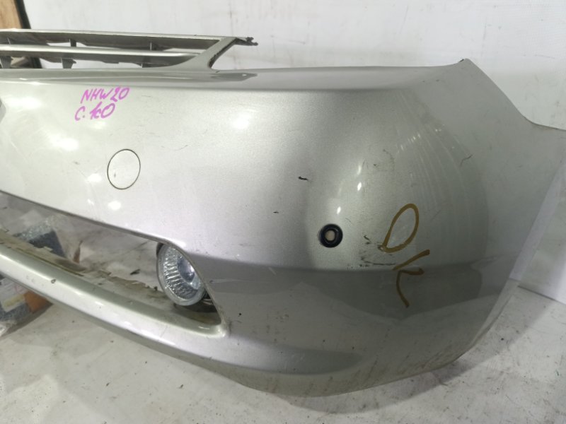 Бампер передний PRIUS NHW20