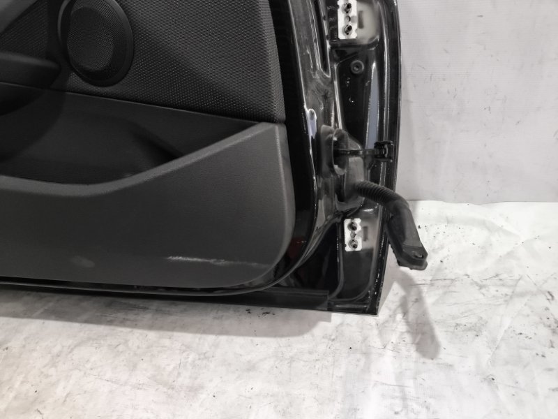 Дверь передняя левая X1 E84 Дверь передняя левая X1 E84