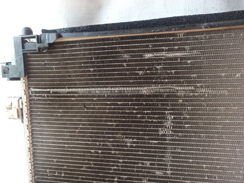Радиатор основной для TOYOTA PRIUS ZVW50, 16400-37310, 16400-37310 2 ракурс Радиатор основной для TOYOTA PRIUS ZVW50, 16400-37310, 16400-37310 2 ракурс