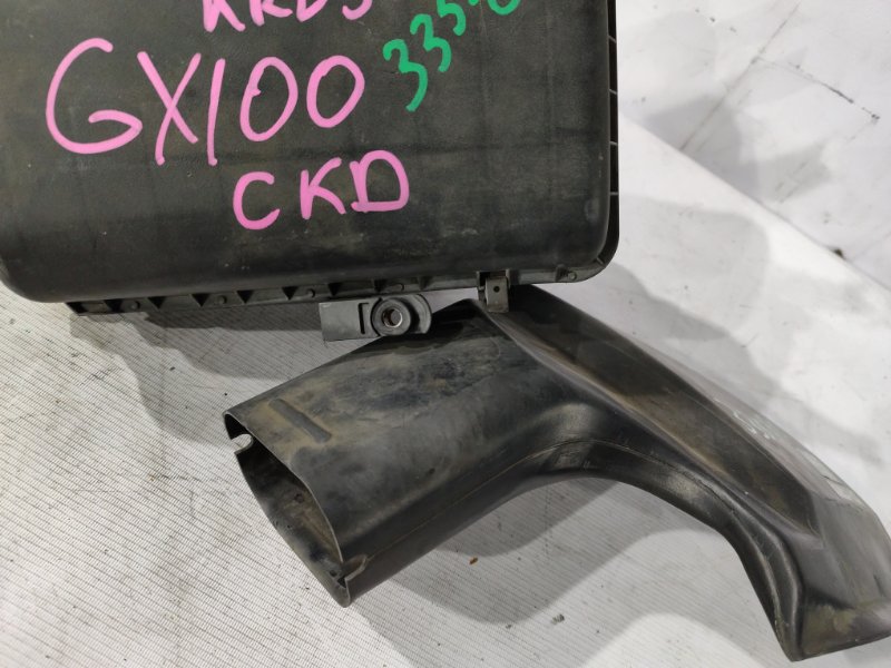 Корпус воздушного фильтра TOYOTA CRESTA GX100