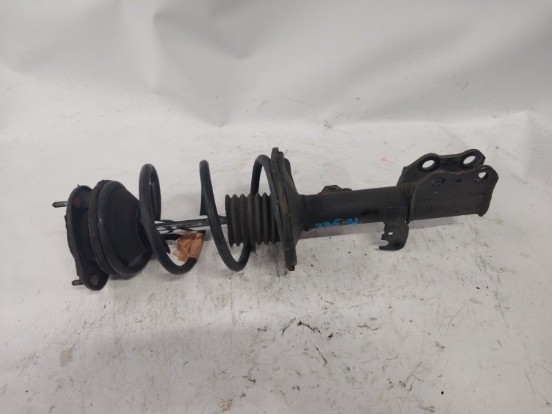 Запчасть стойка передняя левая TOYOTA VOLTZ ZZE136 контрактная Стойка передняя левая TOYOTA VOLTZ ZZE136 контрактная