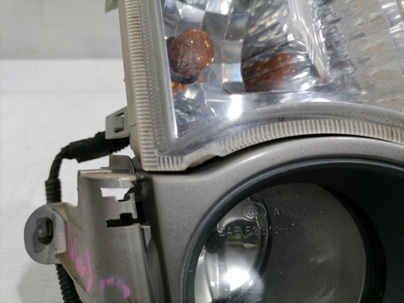 Габарит правый PRIUS ZVW30