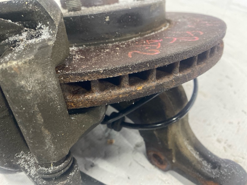 Ступица передняя правая NISSAN BLUEBIRD SYLPHY KG11