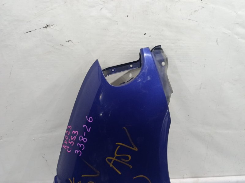 Крыло переднее правое NISSAN SERENA KVC23 Крыло переднее правое NISSAN SERENA KVC23