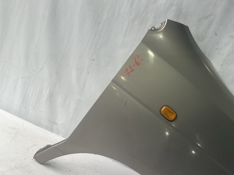 Крыло переднее правое LITE ACE SR50 Крыло переднее правое LITE ACE SR50