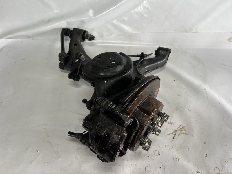 Ступица задняя правая CROWN JZS143 2JZ-GE