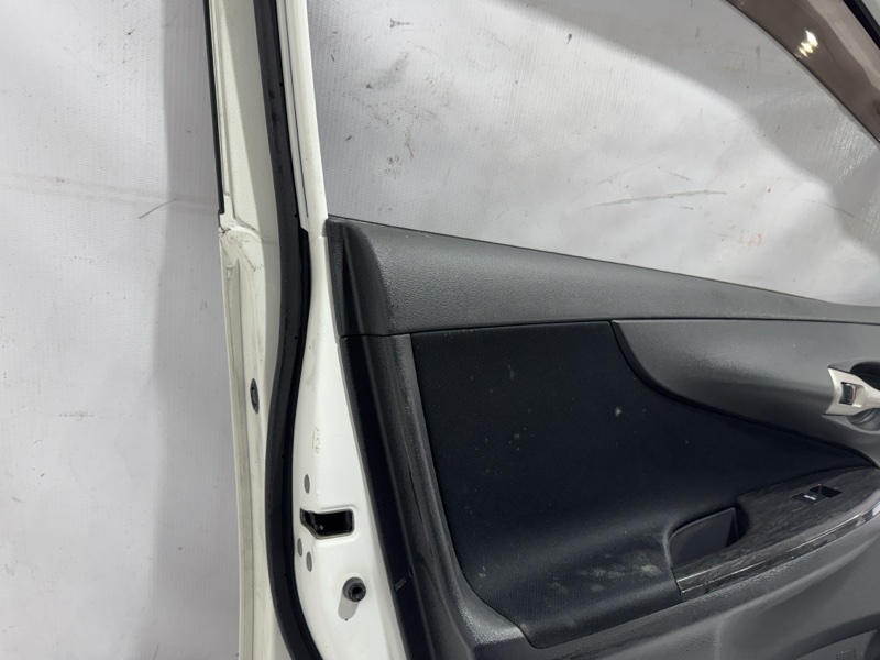 Дверь передняя левая COROLLA FIELDER ZRE142