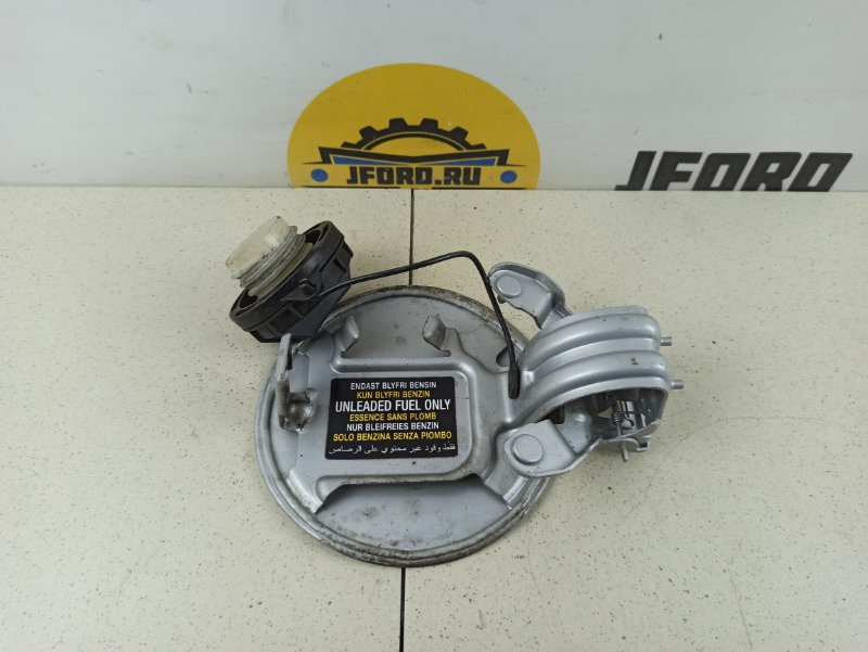 Лючок бензобака Sportage 2005 KM