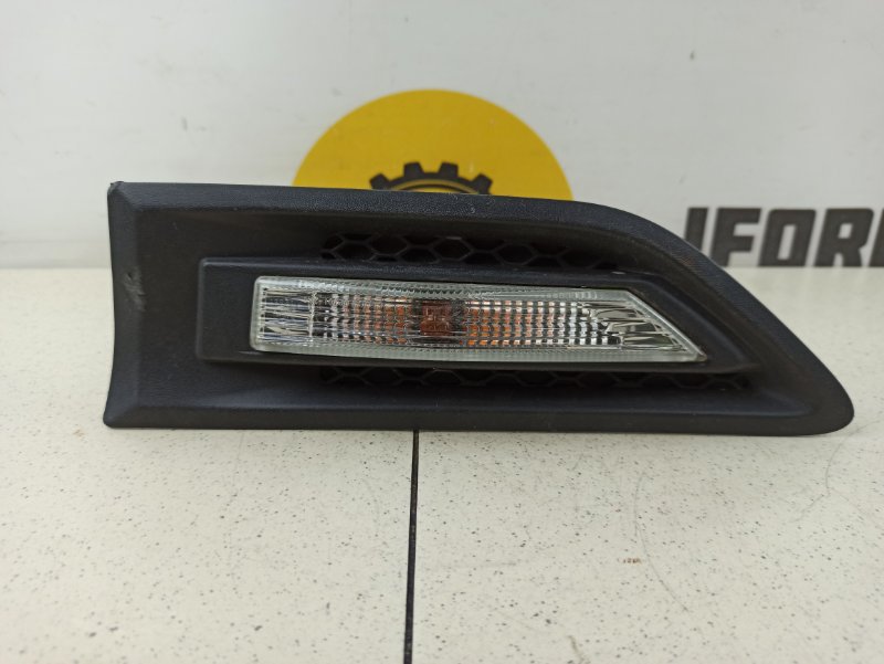 Поворотник в крыло левый Kia Soul 2010 AM 8877742K100 контрактная