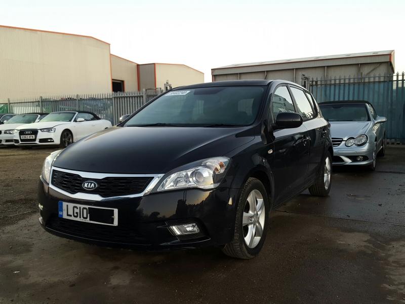 Амортизатор крышки багажника правый Kia Ceed ED