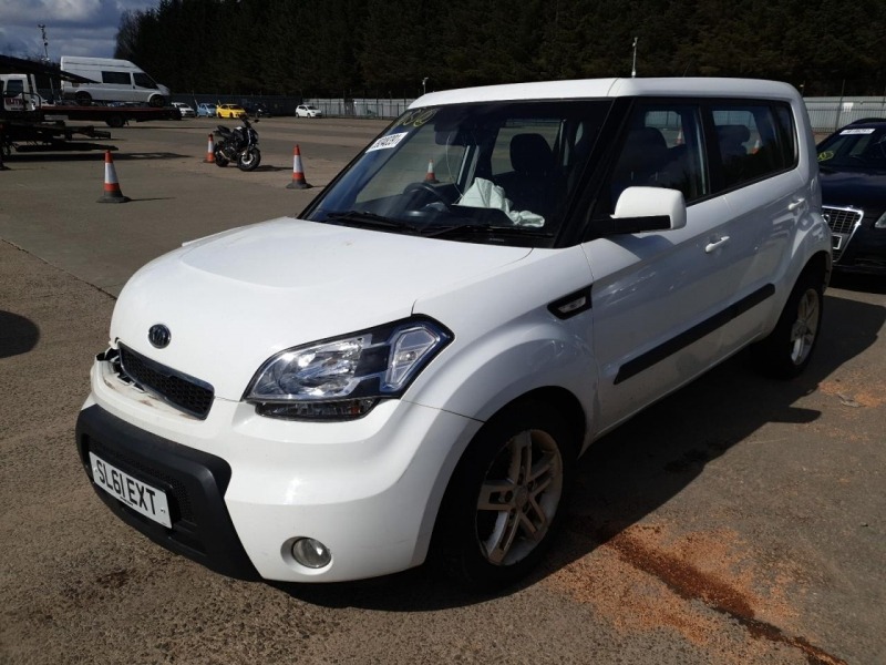 Амортизатор крышки багажника левый Kia Soul AM