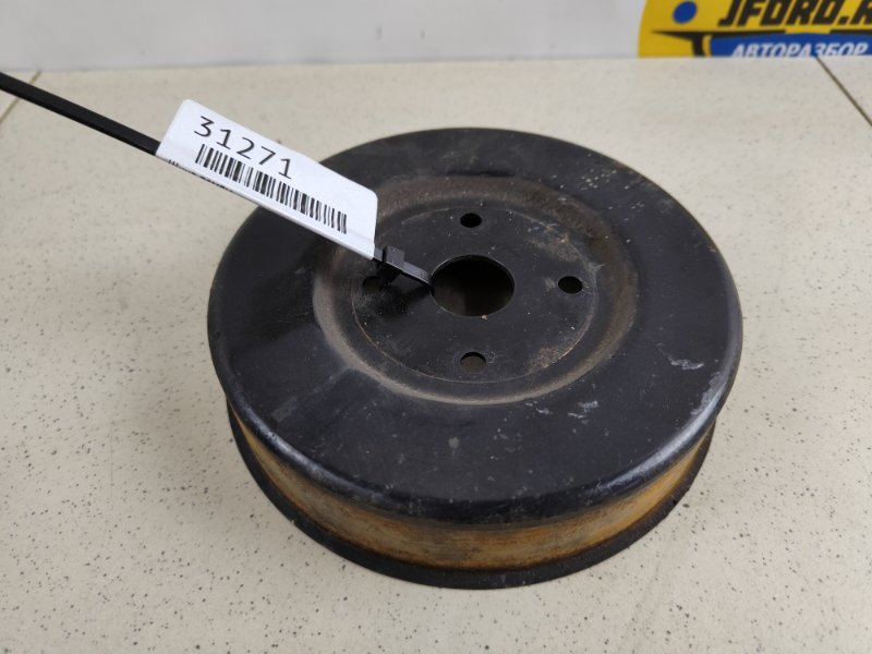 Шкив помпы Mitsubishi Pajero 3 2001 3.5 6G74 MD356869 контрактная