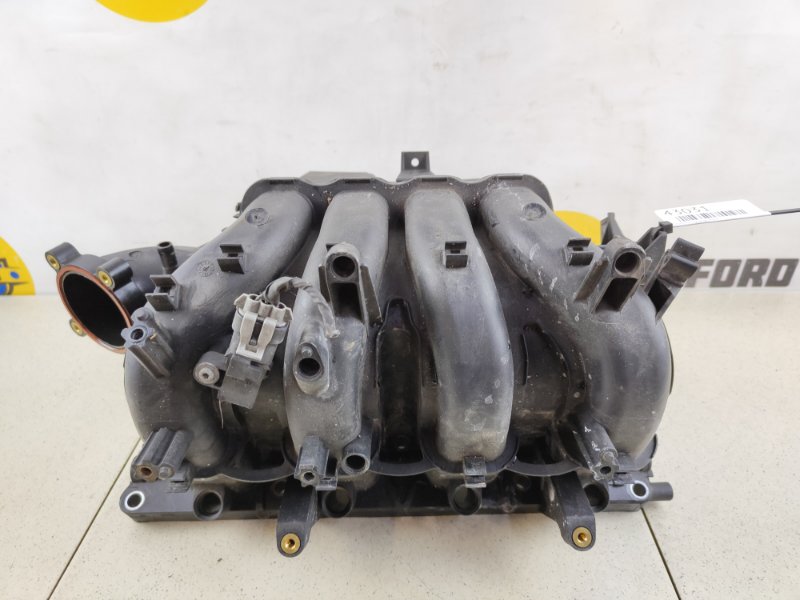 Коллектор впускной Chevrolet Cruze 2012 1.6 F16D4 55578682 контрактная