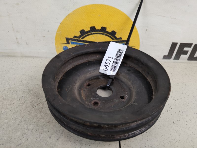 Шкив помпы Mitsubishi Pajero Sport 2004 K94W 2.5 TD 4D56 MD303249 контрактная