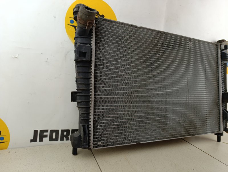 Радиатор охлаждения 3 2009 BL 1.6 D Y655