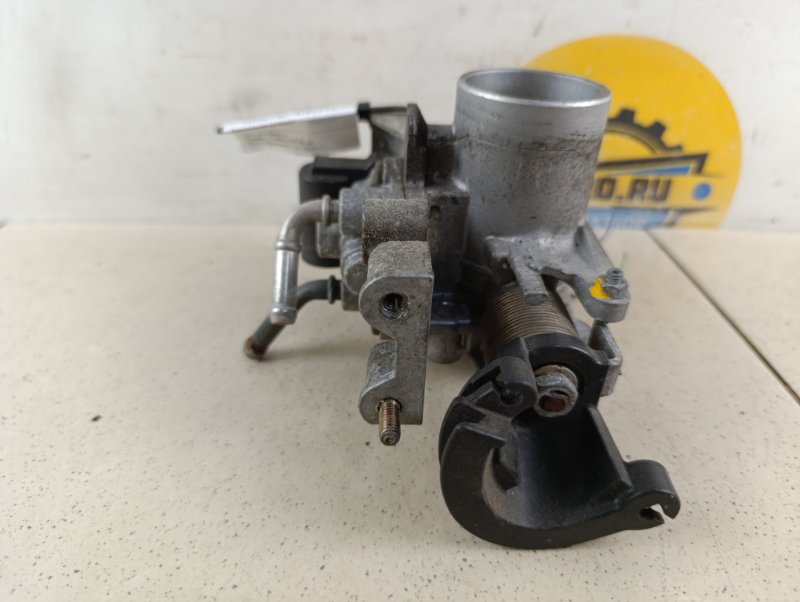 Дроссельная заслонка Daihatsu Charade L251 1.0 EJ-VE