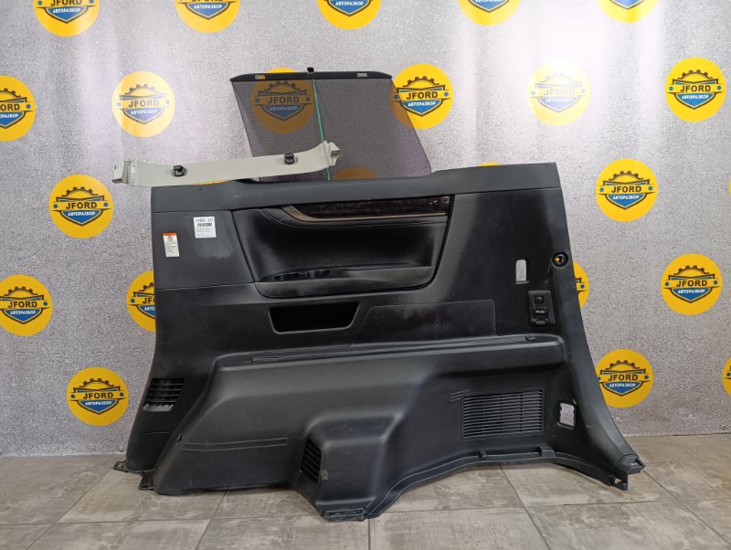 Обшивка багажника правая Toyota Vellfire 2018 H30 2.5 2AR-FXE 62630-58C70-C1 контрактная