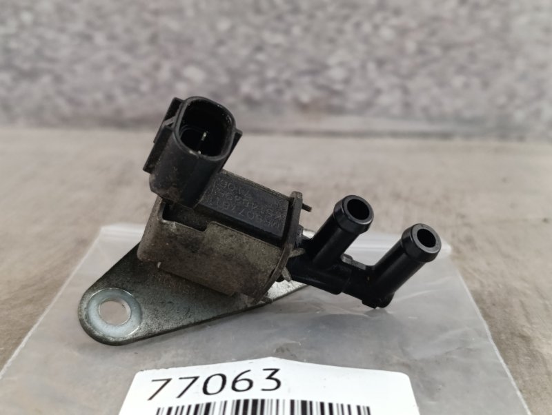 Электромагнитный клапан Mitsubishi Grandis 2007 NA4W 2.4 4G69 MR507781 контрактная