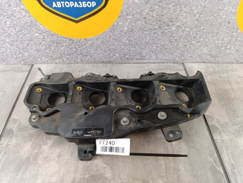 Кронштейн катушки зажигания Ford Kuga 2013 CBS 1.6 EcoBoost JQMA 1829417 контрактная