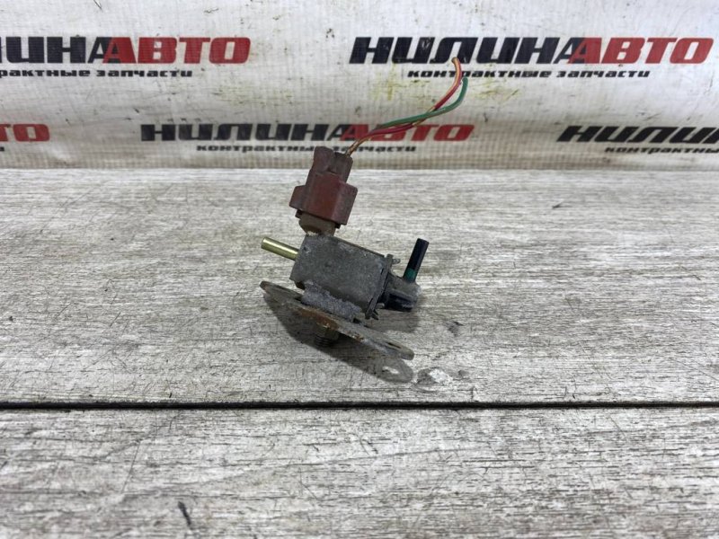 Запчасть клапан электромагнитный Mitsubishi Lancer 9 2006 Универсал CS 1.6 4G18 MR127520 контрактная Клапан электромагнитный Mitsubishi Lancer 9 2006 Универсал CS 1.6 4G18 MR127520 контрактная