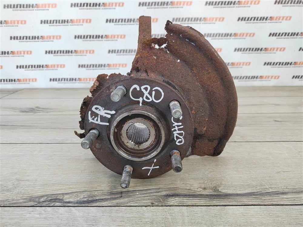 Кулак поворотный передний правый Citroen C-Crosser 2008 2.2 4HN(DW12MTED4) 364798 контрактная