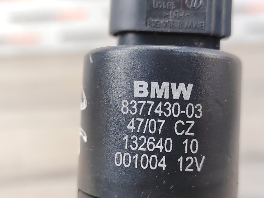 Насос омывателя фар X5 2008 E70 3.0 N52B30